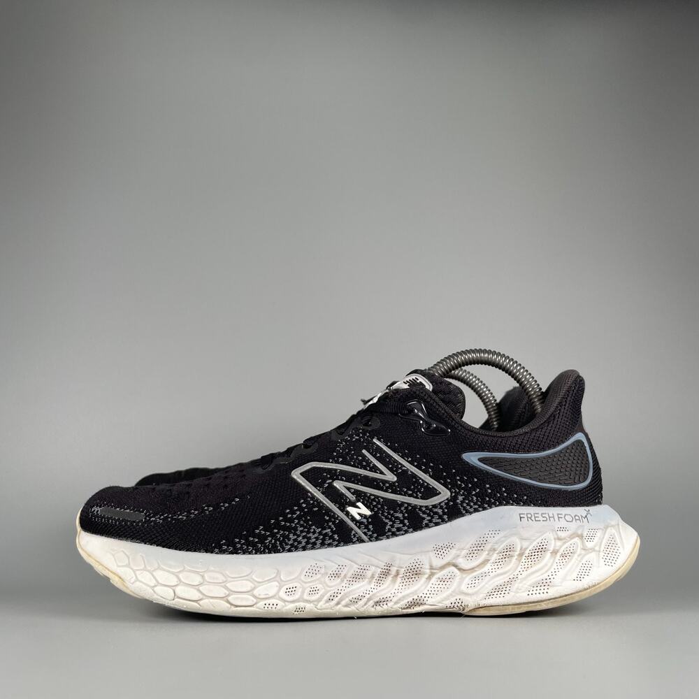 New Balance Fresh Foam 1080 V12 Women's 8.5 Black White Running Sneakers Shoes